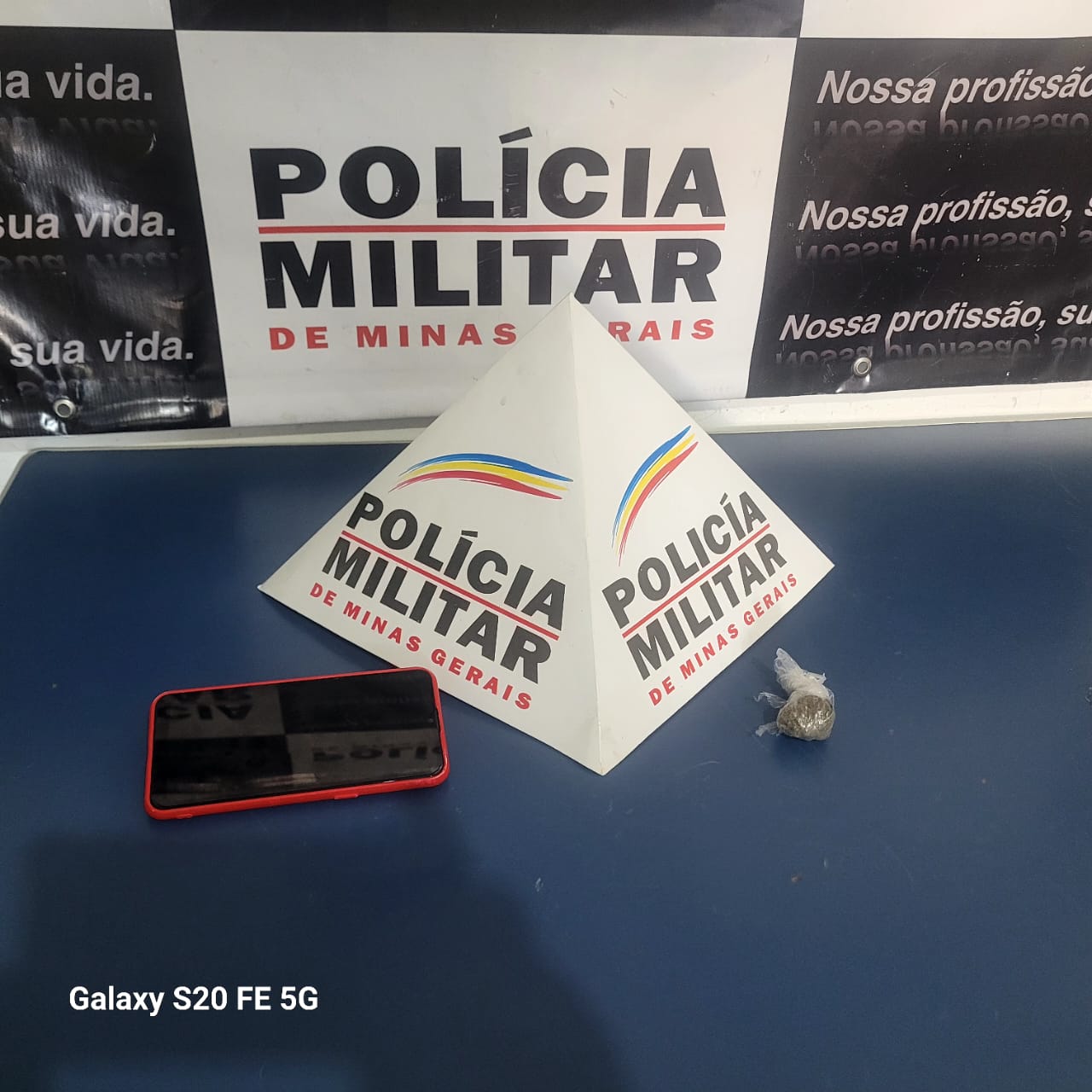 POLÍCIA MILITAR DE CARAÍ PRENDE AUTOR DE FURTO DE CELULAR